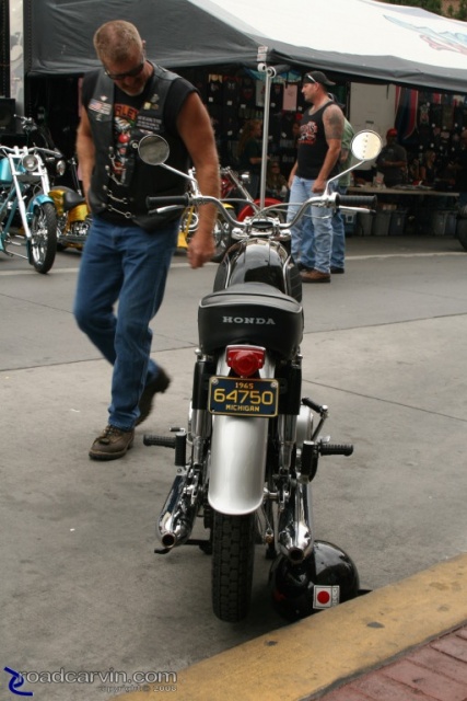 1965 Honda 450 @ 2008 Street Vibrations Reno (III) 1965 Honda 450 @ 2008 Street Vibrations Reno (III)